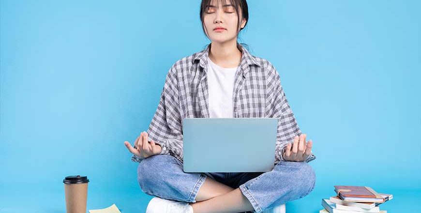 Manfaat-Meditasi-bagi-Produktivitas-Bagaimana-Cara-Melakukannya-dengan-Benar