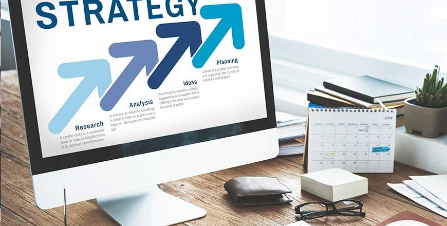 Membangun-Strategi-Digitalisasi-Bisnis-yang-Sukses-untuk-Meningkatkan-Keuntungan-Qlausa