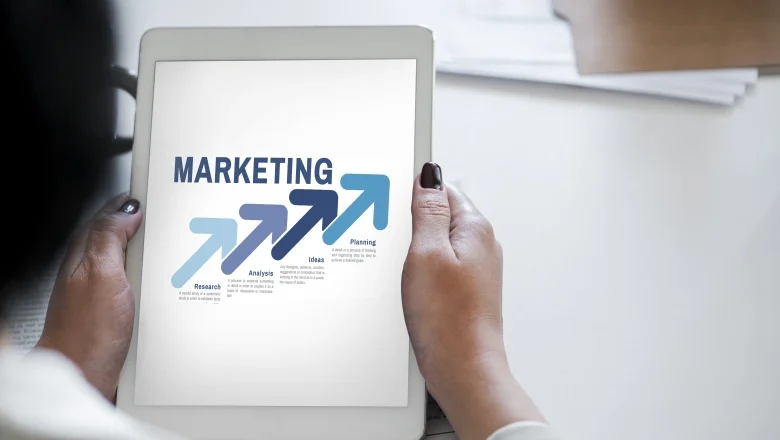 Strategi-Meningkatkan-Pendapatan-Bagaimana-Revenue-Streams-Mendukungnya-Qlausa-1.