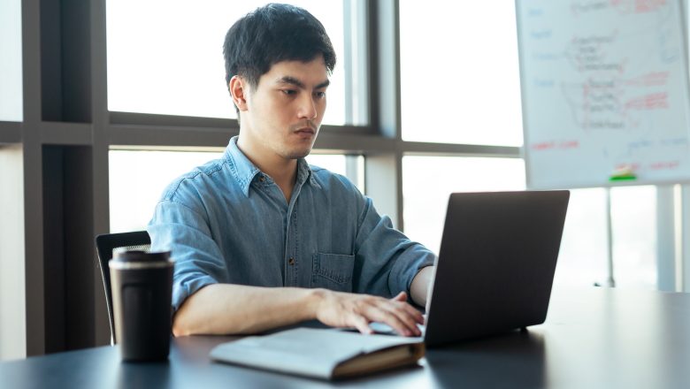 Meningkatkan-Keunggulan-Bersaing-Bagaimana-Key-Resources-Membantu-Qlausa-1