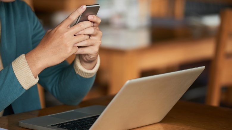 Tips-dan-Trik-Desain-Web-untuk-Mobile-yang-Menarik-dan-Fungsional-Qlausa-1