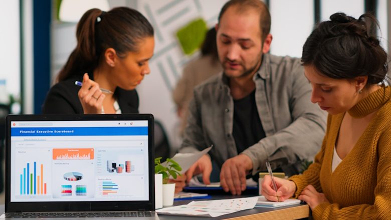 Pentingnya-Menggunakan-Jasa-Website-untuk-Visibilitas-Bisnis