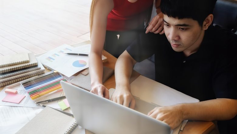 Mengenal-Pentingnya-Jasa-Pembuatan-Website-di-Era-Digital-Qlausa