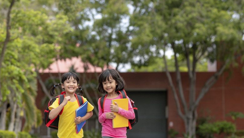 Penggunaan Website dan Sosial Media untuk Digitalisasi Sekolah Swasta