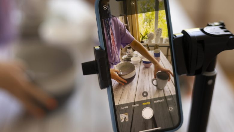 Jasa-Konten-Video-Instagram-Reels-Solusi-Praktis-untuk-Reels-Bisnis-yang-Konsisten-Qlausa-1