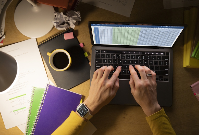 Copywriting untuk Konversi: Prinsip Dasar dan Contoh Implementasinya