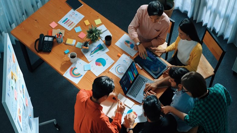 Cara-Digital-Marketing-Workshop-Membantu-Optimalkan-Strategi-Bisnis-Online-Qlausa-1