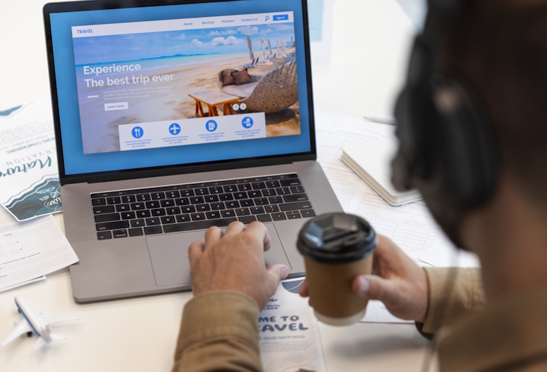 Retargeting-Website-Visitor-untuk-Produk-Digital-seperti-E-book-Qlausa