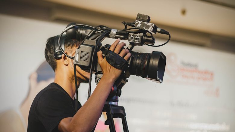 Video-Production-Terbaik-Bekasi-Solusi-Bikin-Video-Campaign-Bisnis-Tanpa-Ribet-Qlausa-1