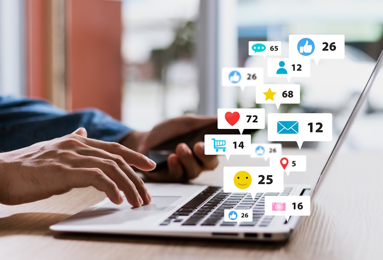 Jasa-Social-Media-Management-dan-Marketing-No.-1-di-Indonesia-Qlausa-1