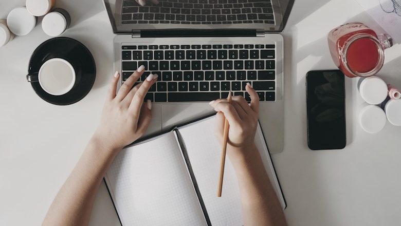 Pentingnya-Copywriting-dalam-Digital-Advertising-Bisnis-Qlausa-1