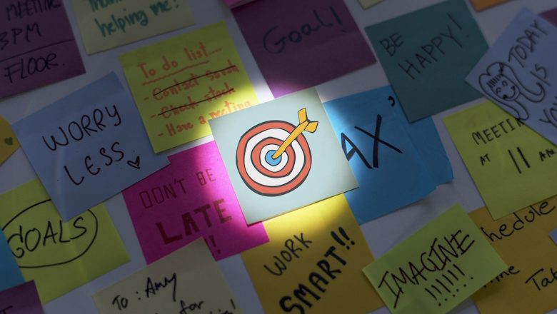 Strategi-Retargeting-Ads-untuk-Meningkatkan-Konversi-Penjualan-Qlausa-1