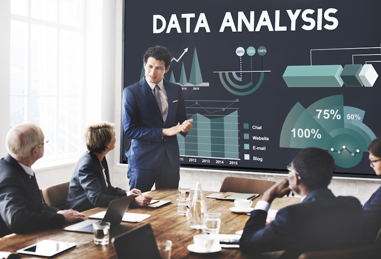 Analisis Menggunakan AI: Cara Cerdas Meningkatkan Omzet Bisnis