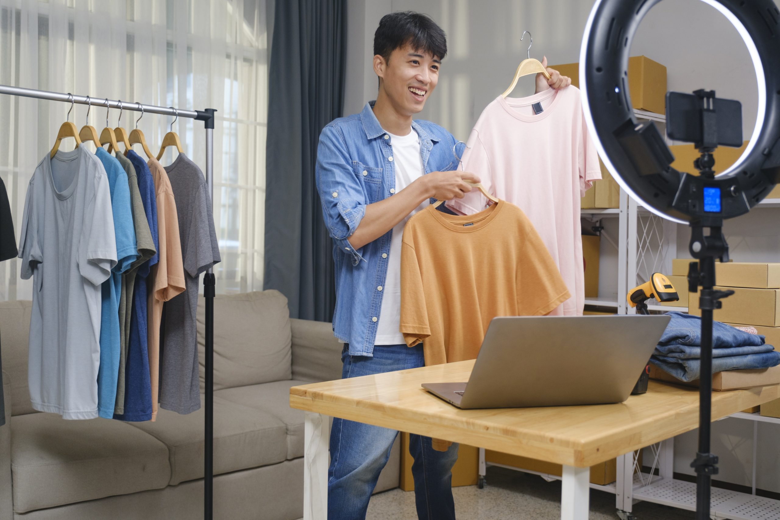 Tips-Promosi-Bisnis-Online-yang-Mudah-Dilakukan-UMKM-Qlausa