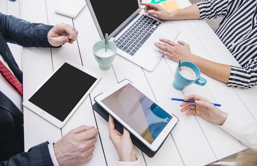 Qlausa-Digital-Marketing-Agency-Berpengalaman-di-Jakarta-Qlausa-1.jpg