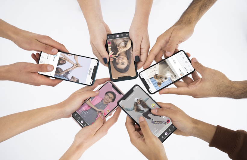 -Strategi-Konten-Media-Sosial-yang-Bikin-Orang-Save-dan-Share-Bukan-Cuma-Like-Qlausa