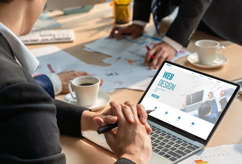 Jasa Pembuatan Website Profesional untuk Bisnis yang Ingin Tampil Lebih Unggul