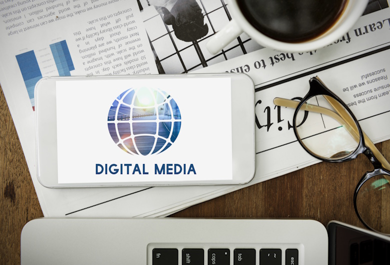 Pemasaran-Digital-Berkelanjutan-Strategi-Jangka-Panjang-untuk-Pertumbuhan-Bisnis-Qlausa