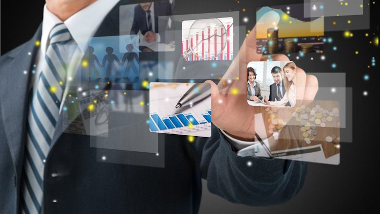 Optimalisasi-Bisnis-Melalui-Digitalisasi-Strategi-untuk-Meningkatkan-Daya-Saing-Qlausa