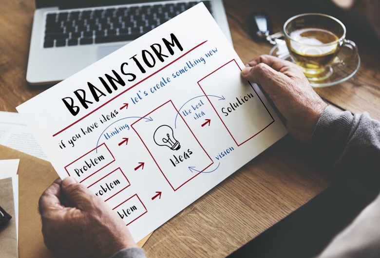 Jasa-Rebranding-Perusahaan-untuk-Memperbarui-Citra-dan-Memperkuat-Posisi-Brand-Qlausa