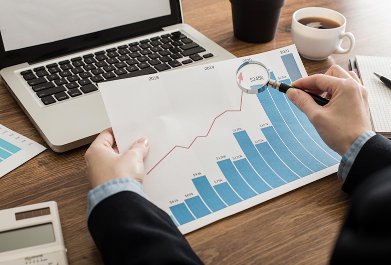 Performance-Marketing-untuk-Bisnis-Cara-Maksimalkan-ROI-dari-Setiap-Kampanye-Digital-Qlausa