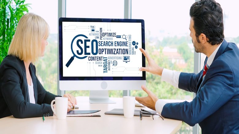 SEO-untuk-Website-Corporate-Strategi-Membangun-Kredibilitas-dan-Trafik-Organik-Qlausa