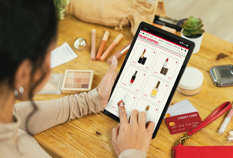 Strategi-Harga-Produk-Online-agar-Kompetitif-dan-Menguntungkan-Qlausa