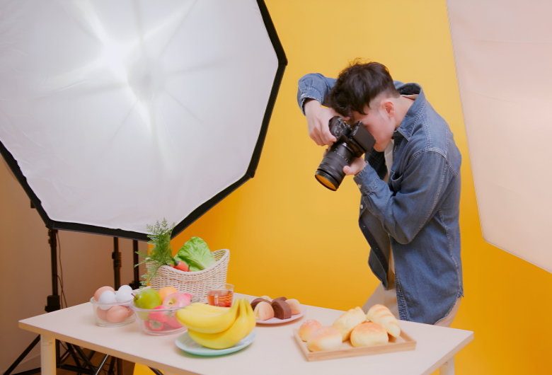 Foto-Produk-untuk-Ecommerce-Tips-agar-Lebih-Menarik-dan-Profesional-Qlausa