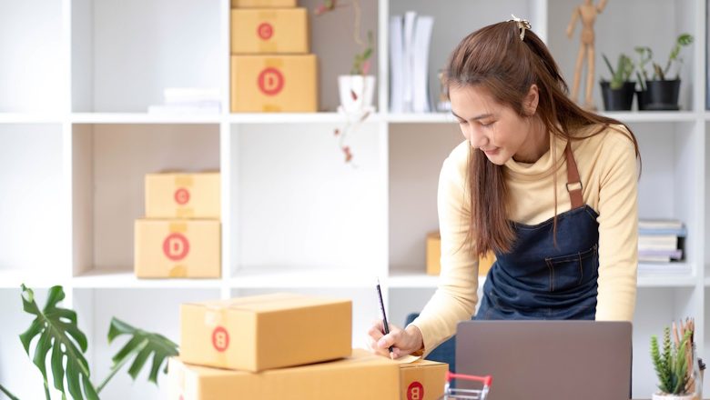 Cara-Meningkatkan-Repeat-Order-dan-Menjaga-Pelanggan-Tetap-Berbelanja-Qlausa
