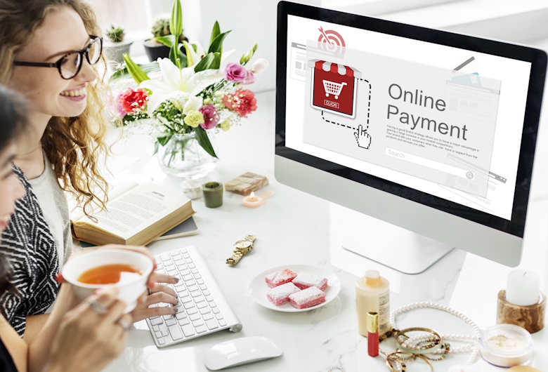 Cara-Meningkatkan-Transaksi-Online-dengan-Strategi-yang-Tepat-Qlausa